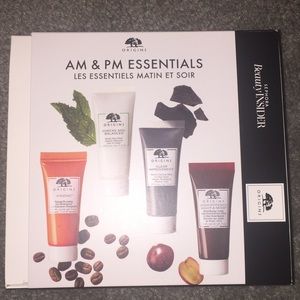 New Origins AM&PM Essentials set